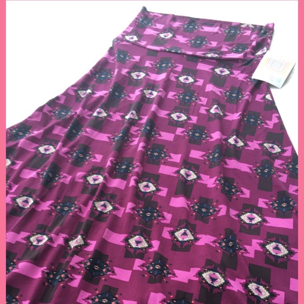 NWT LuLaRoe Maxi skirt
